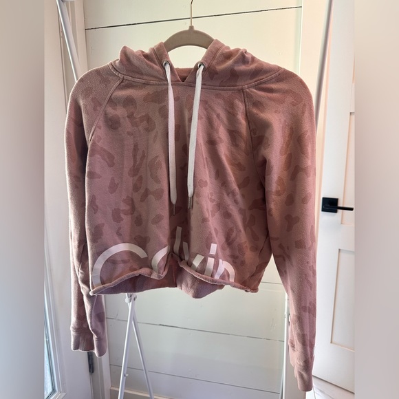 Calvin Klein Performance Pink Camp Cropped Hoody - Picture 1 of 3